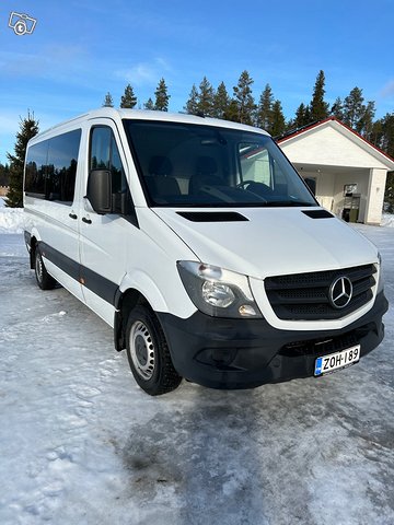 Mercedes-Benz Sprinter 2