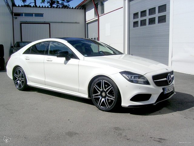 Mercedes-Benz CLS 4