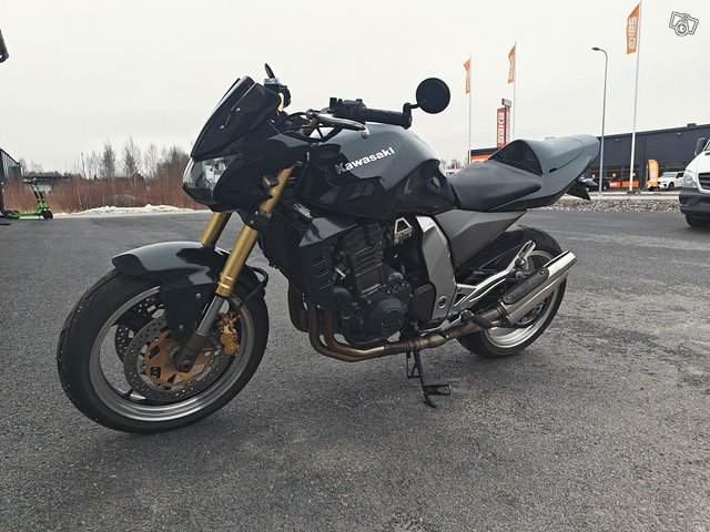 Kawasaki Z1000 6