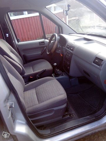 Ford Transit Connect 3