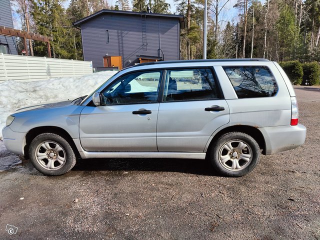 Subaru Forester 4