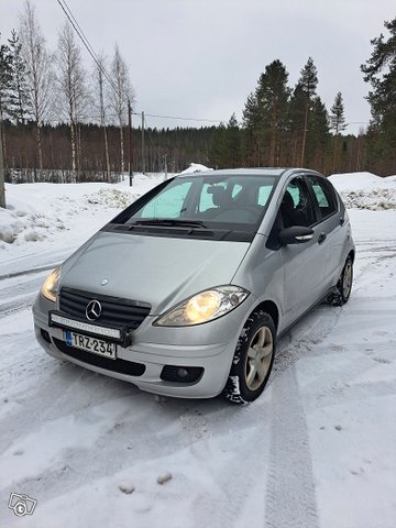 Mercedes-Benz A 160 1