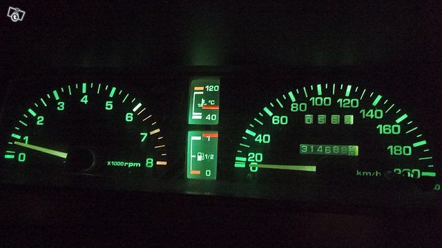 Mazda 626 9