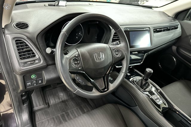 Honda HR-V 9