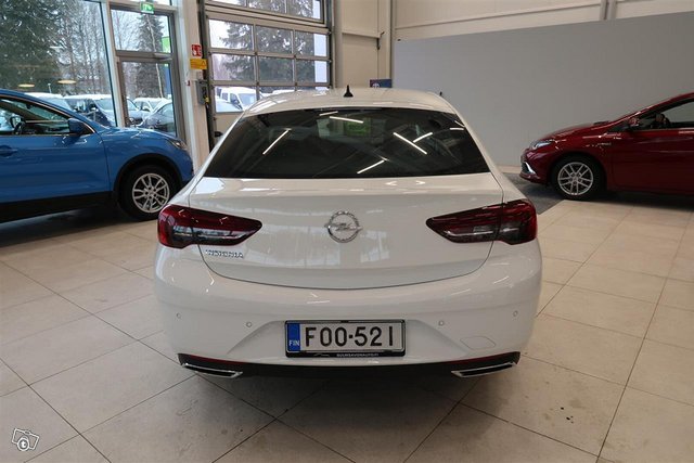 Opel Insignia 22
