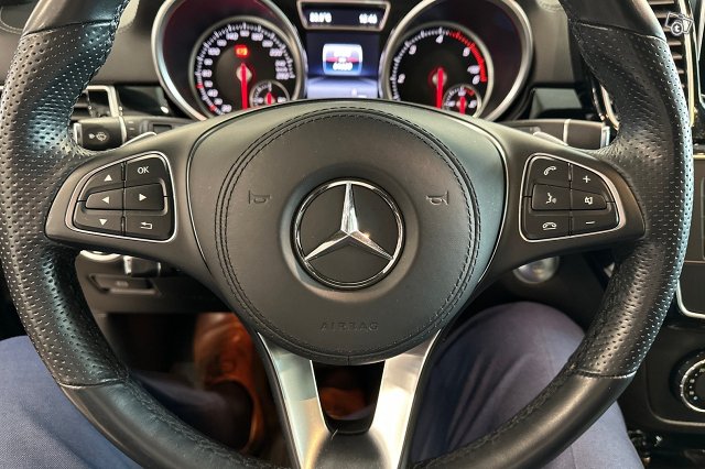 Mercedes-Benz GLS 14