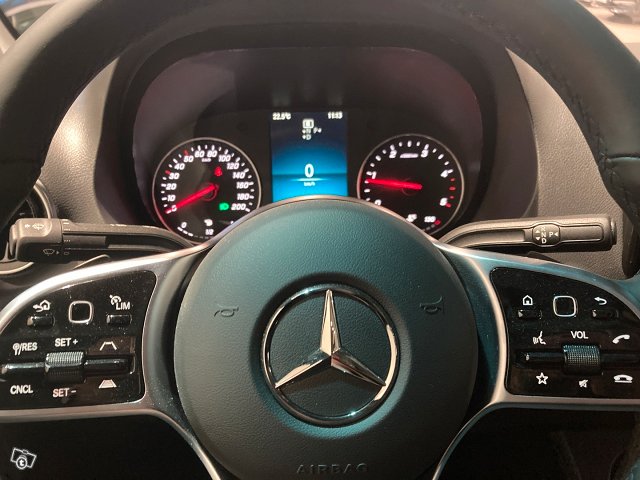 Mercedes-Benz Sprinter 10
