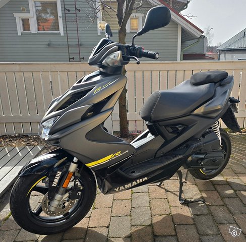 Yamaha Aerox 2021 1