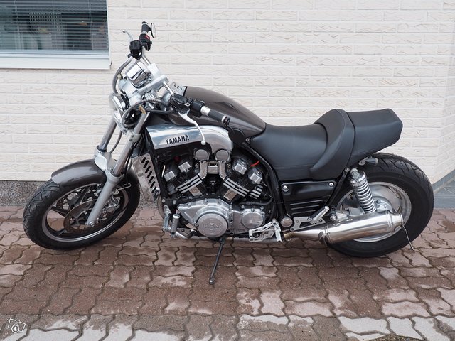 Yamaha VMAX 1200, kuva 1