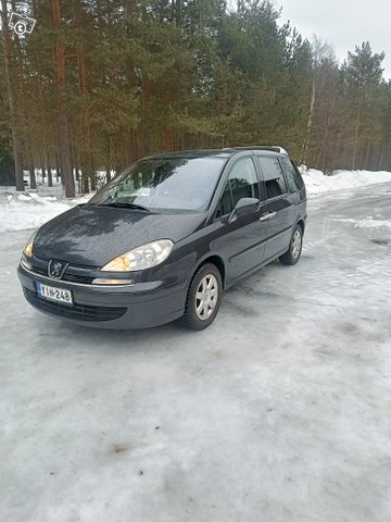 Peugeot 807 1