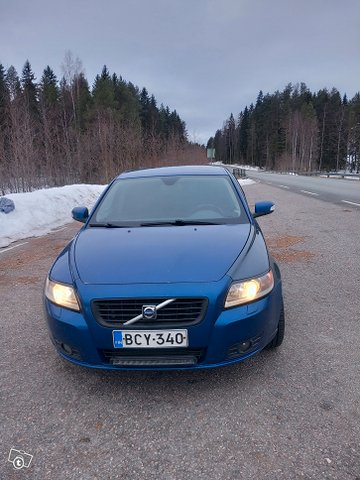 Volvo V50 1