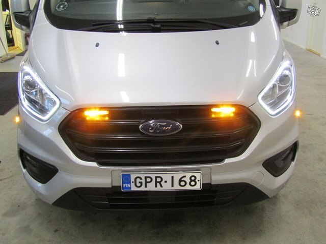 Ford Transit Custom 18