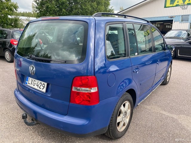 Volkswagen Touran 4