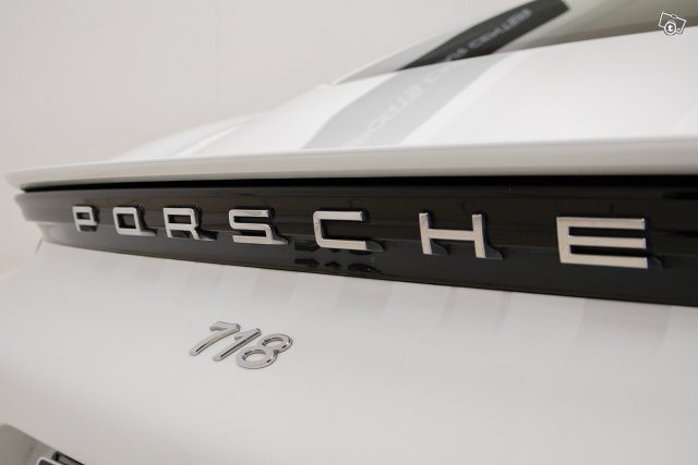 Porsche 718 14