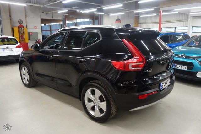 Volvo XC40 6