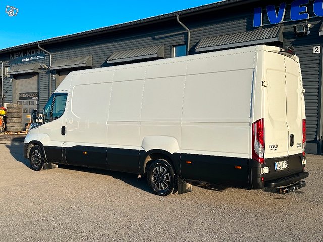Iveco Daily 35S16A8 16m3 5
