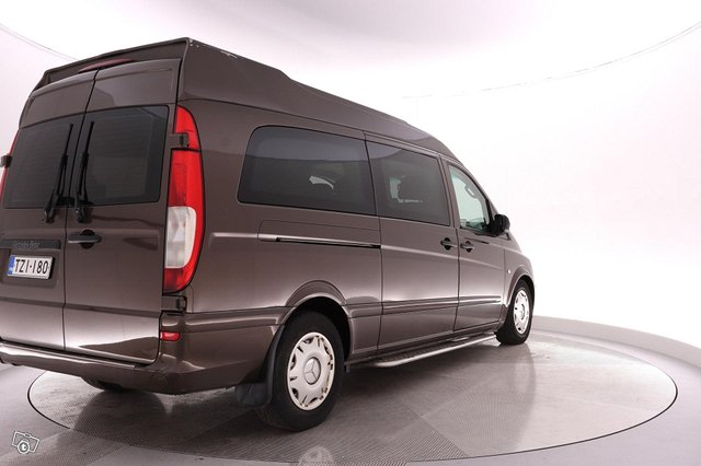 Mercedes-Benz Vito 11