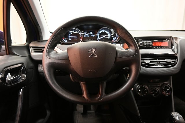 Peugeot 2008 17