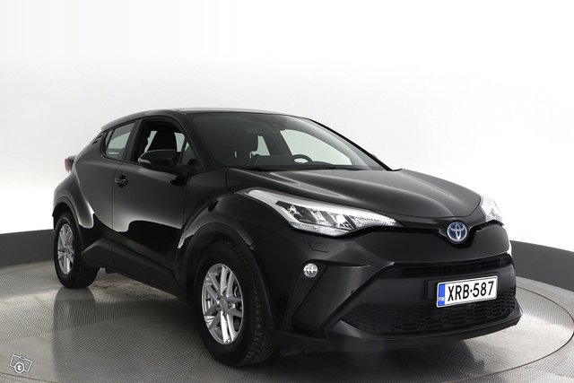 Toyota C-HR 7