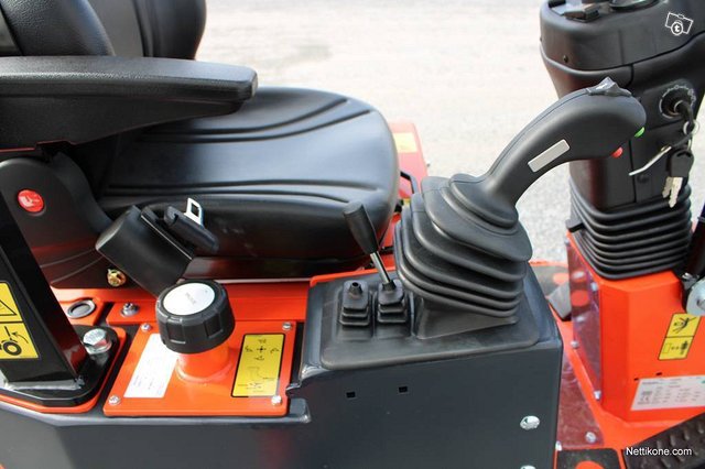 Kubota RT100-2 UUSI 12