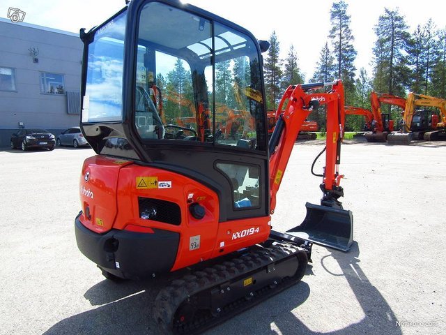 Kubota KX019-4 KALLISTAJALLA UUSI 4