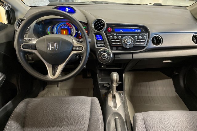 Honda Insight 8
