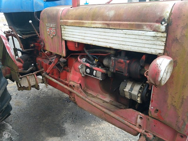 Valmet 565-traktori 2