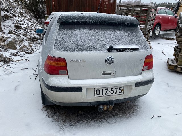 Volkswagen Golf 2