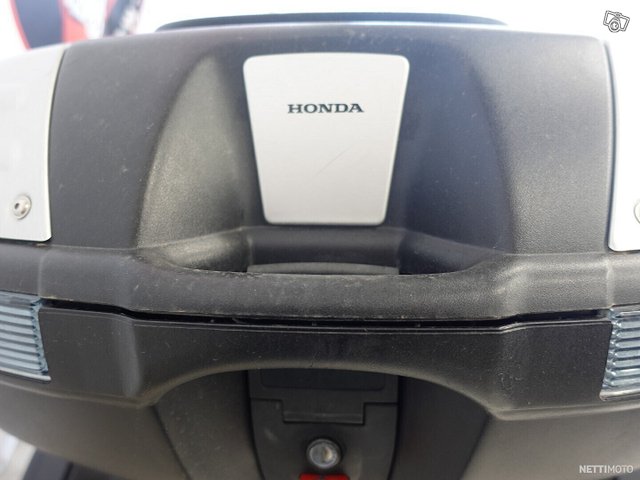 Honda XL 7