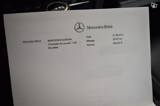 Mercedes-Benz E 24