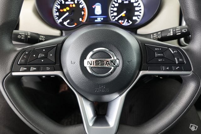 Nissan Micra 16