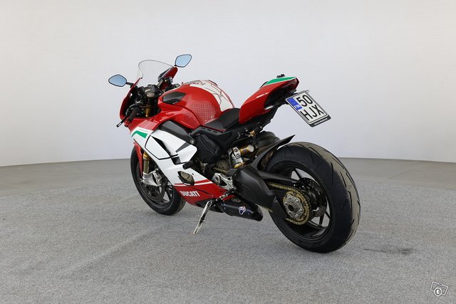 Ducati PANIGALE V4 5