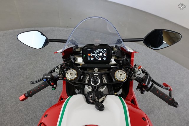 Ducati PANIGALE V4 10