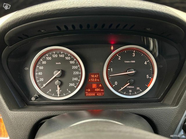 BMW X6 11