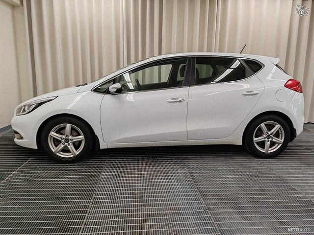 Kia Ceed 5