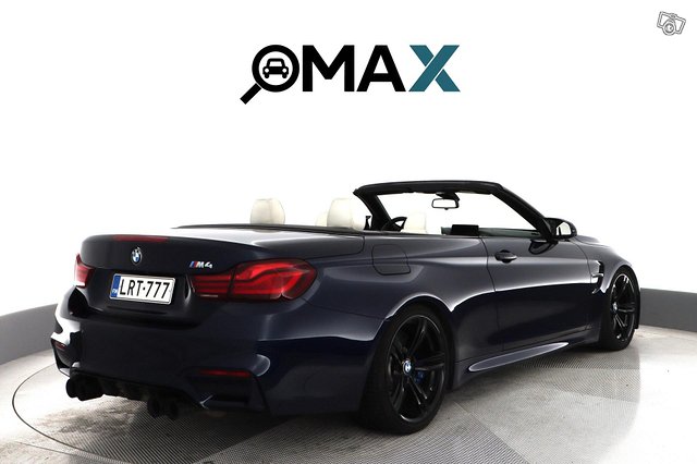 BMW M4 13