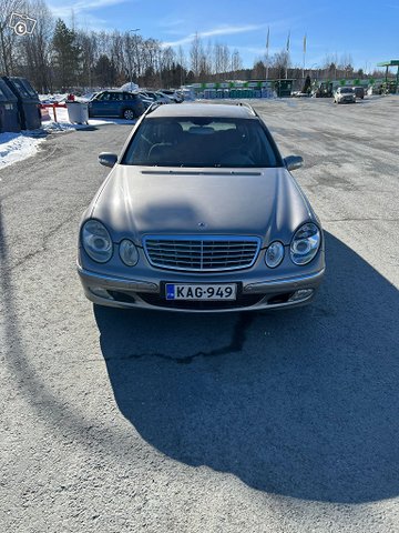 Mercedes-Benz E-sarja 1