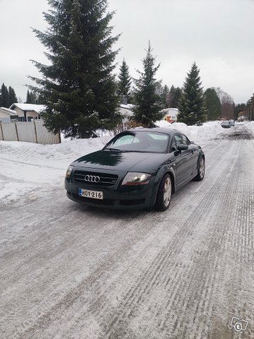 Audi TT 1