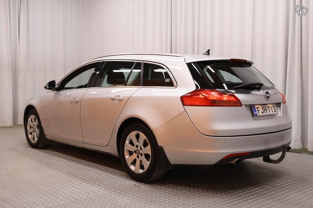 Opel Insignia 4