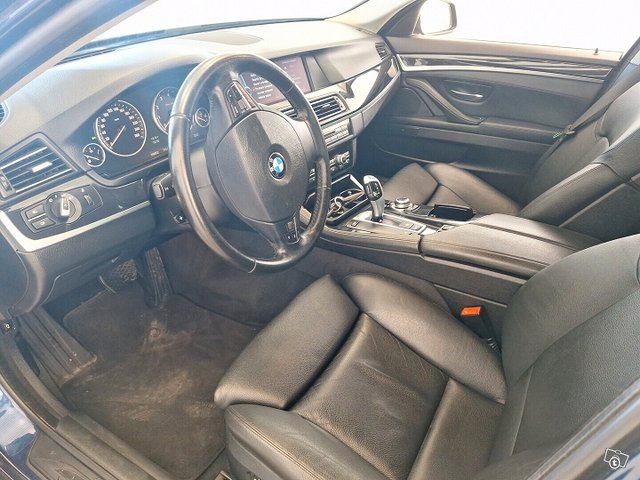 BMW 528 6