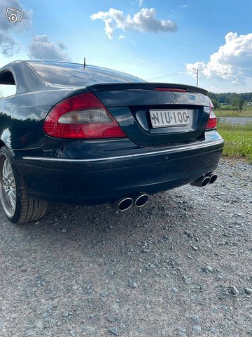 Mercedes-Benz CLK 320 6