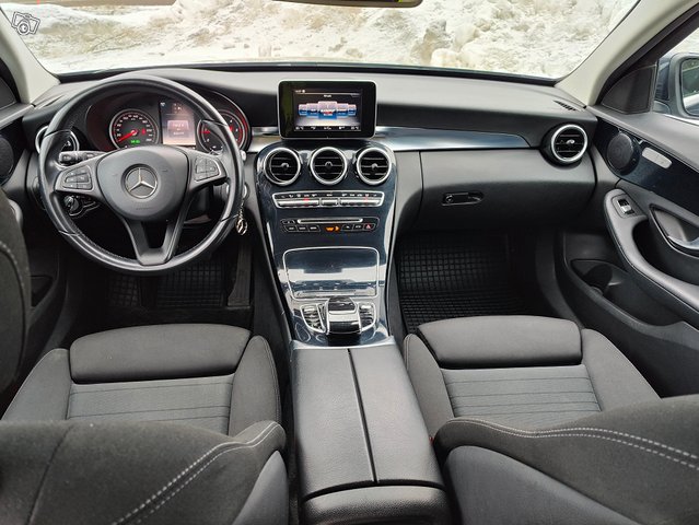 Mercedes-Benz C 200 9