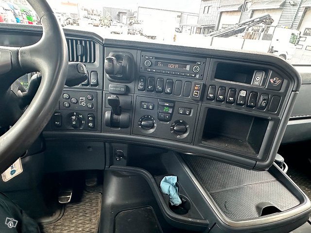 Scania R620 8x4 17