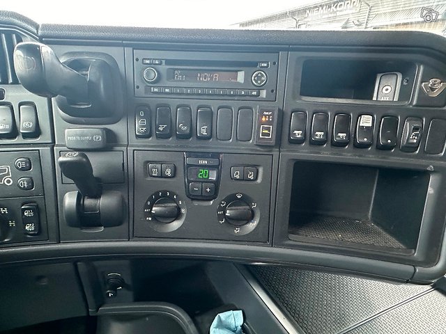 Scania R620 8x4 22