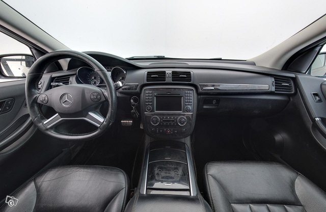 Mercedes-Benz R 23