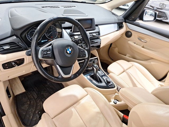 BMW 225 11