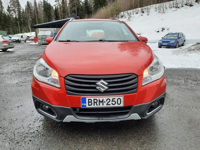 Suzuki SX4 S-Cross 7