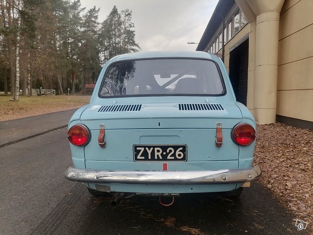 Fiat 850 4