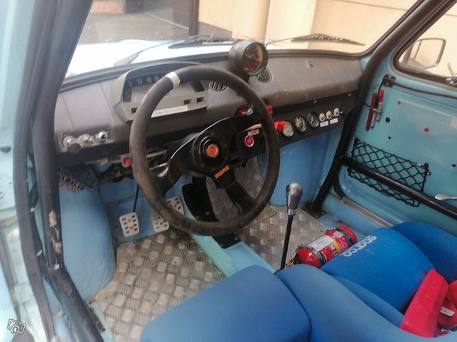 Fiat 850 11