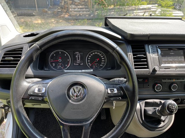 Volkswagen transporter 2017 5